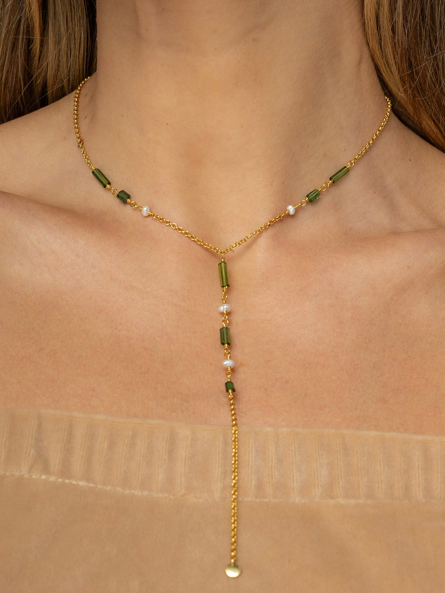 Colar Gravata Turmalina Verde e Pérolas em Prata 925